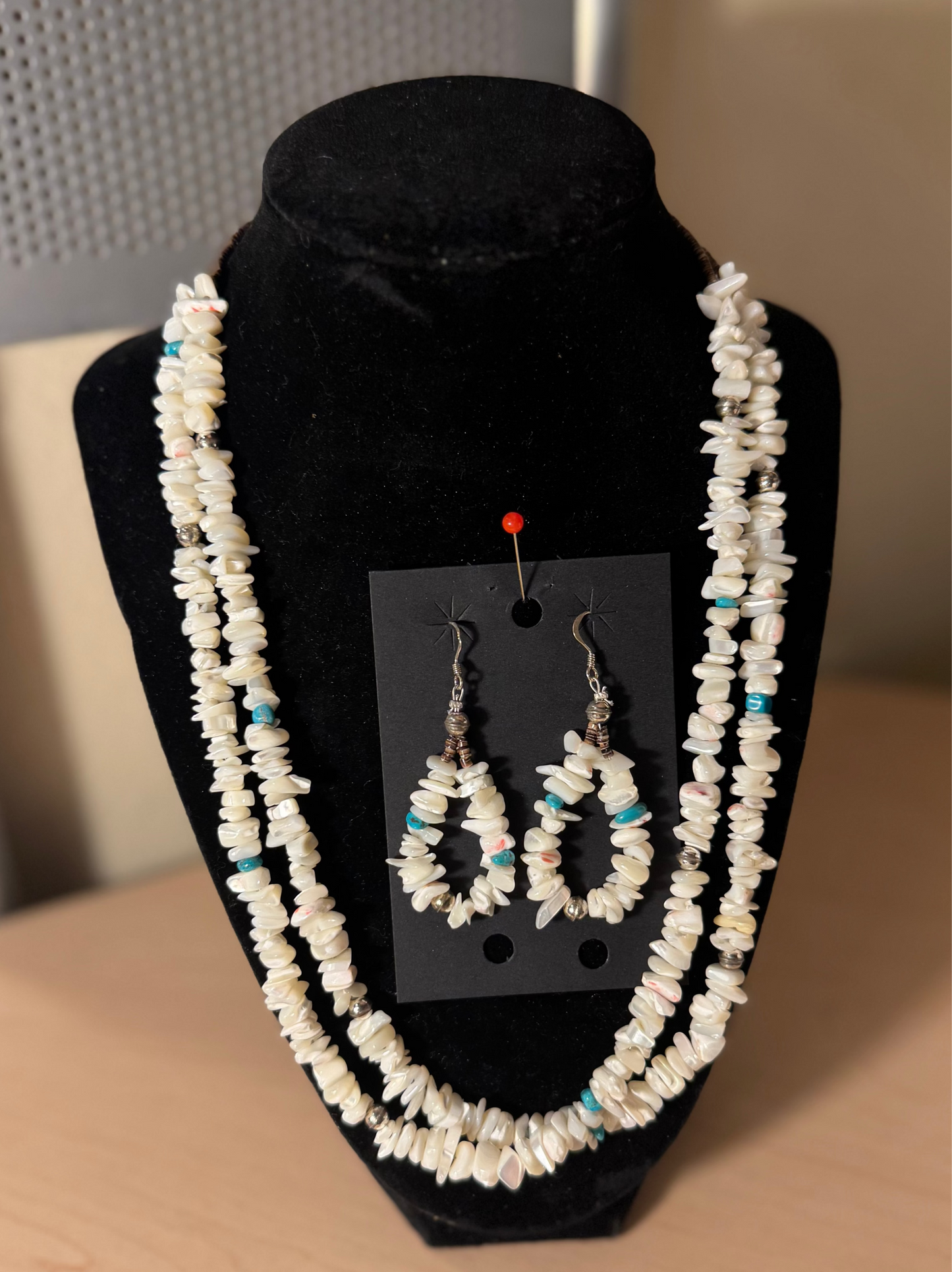 White Stone Necklace With Earrings